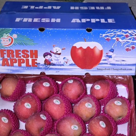 Táo Fuji Tuyết 9kg từ Ngọc Huyền Fruits