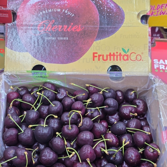 Cherry Chile 2 xách FruttitaCo 5kg 3J  ngọt đậm vị